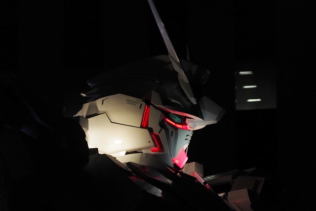 Real Gundam Unicorn Life Size - Completed external works