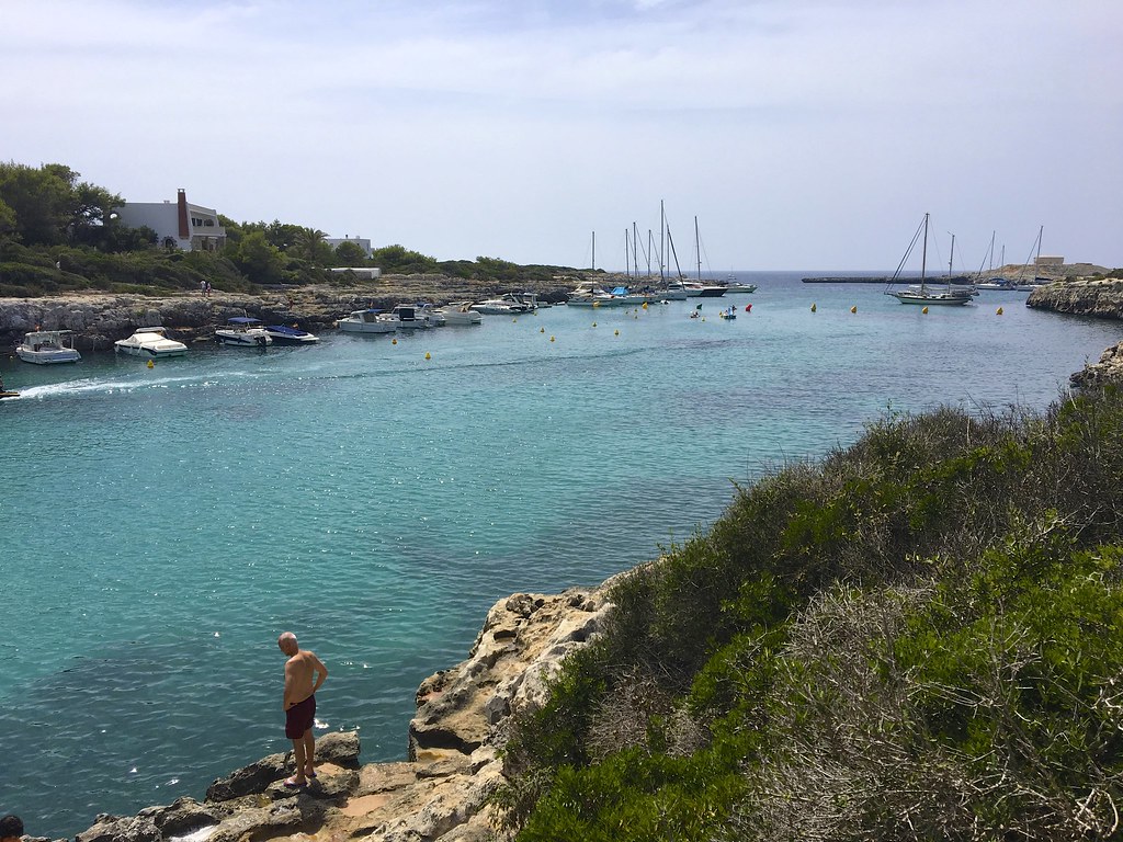 Menorca ja vuokra-auto on kokemus