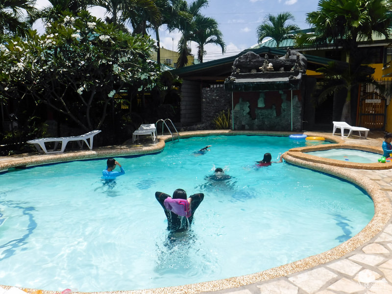 Cabana Beach Club Resort: Idyllic Havens in Panagsama, Moalboal