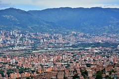 Medellín: Estación La Aurora