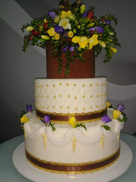 Cake by georgiana marcu