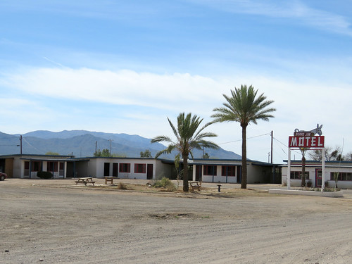 desert aguila arizona smalltown motel vintagemotel metalsign