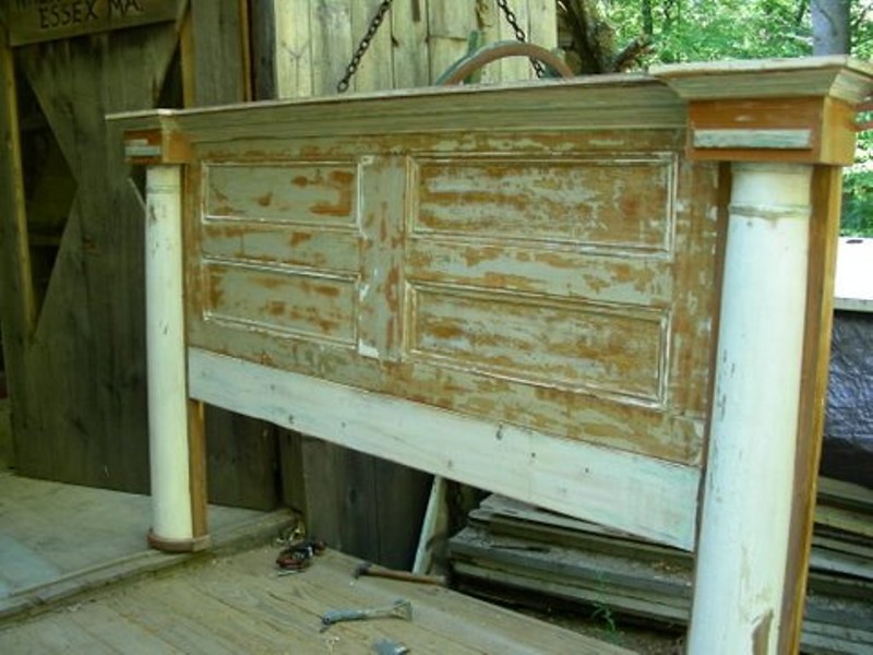 Antique-Headboards-and-Footboards