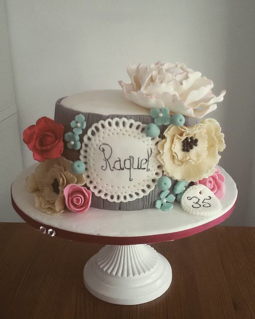 Cake from Sugar Sublime by Marlene Barbosa