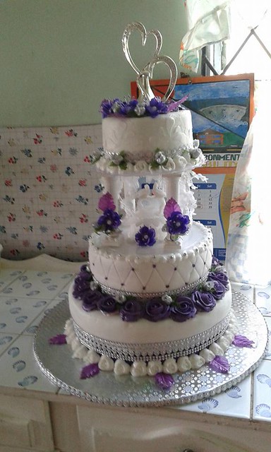 Cake by Jenny's cake catering