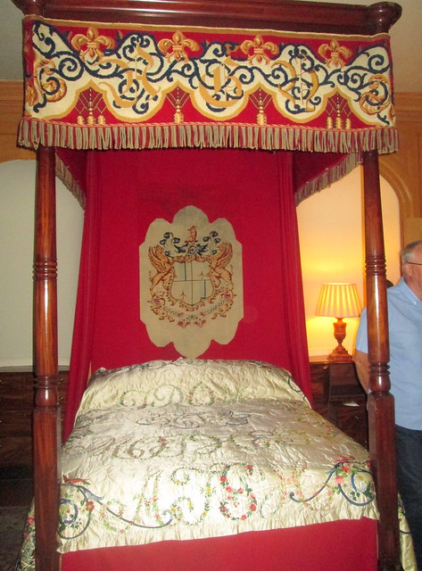 Quilted bed