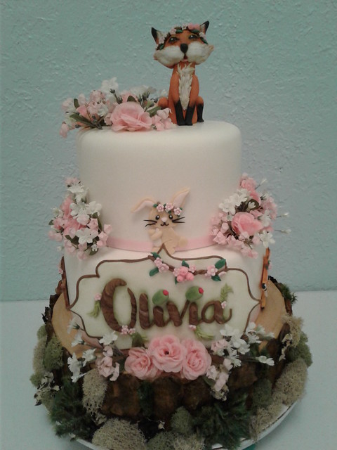 Babyshower Cake by Gail Lee of Dazzling Sweets