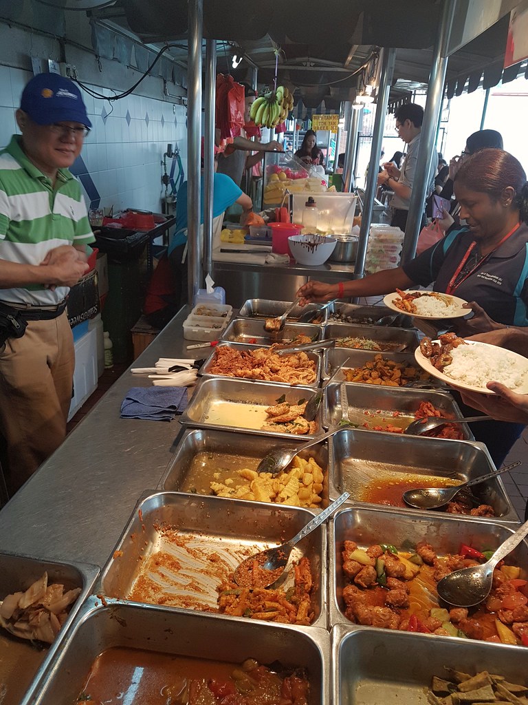 素饭 Vegetarian mixed rice $7.50 @ Genting Hawkers KL Jalan Raja Chulan