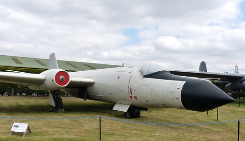 WH904 ‘Royal Air Force’ English Electric Canberra T19 on ‘Dennis Basford’s railsroadsrunways.blogspot.co.uk’