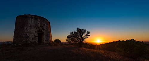 alentejo algarve abandoned windmill ruin mountain monte sunset portugal