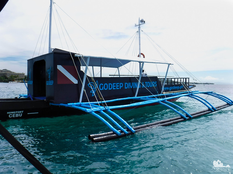 GoDeep Philippines Dive Boat