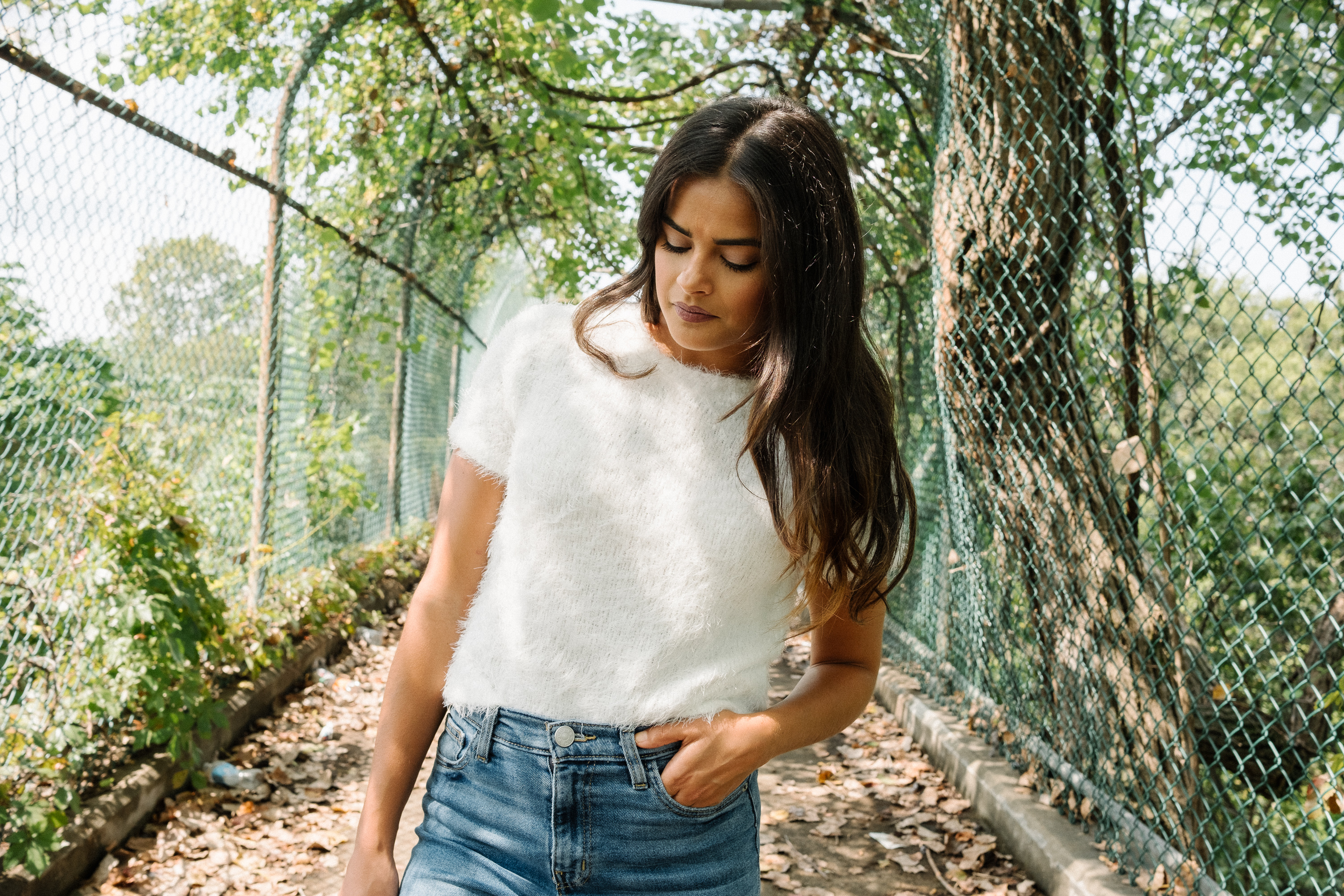 Nashville style blogger, Priya the Blog, fuzzy sweater, white Superga trainers, Fall transitional outfit, transitional Summer outfit, How to wear a fuzzy sweater