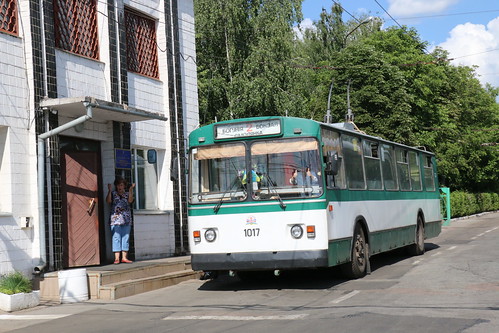 trolleybus ziu filobus obus zhytomyr ukraine 1017 ligne2