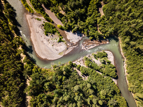 goldendale washington unitedstates us dji mavic drone quadcopter aerial trees river birdseyeview forest