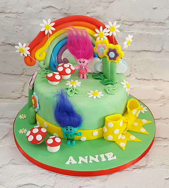 Trolls Themed Cake by Sophie Elizabeth Perrie of Sophie's Sparkling Cakes