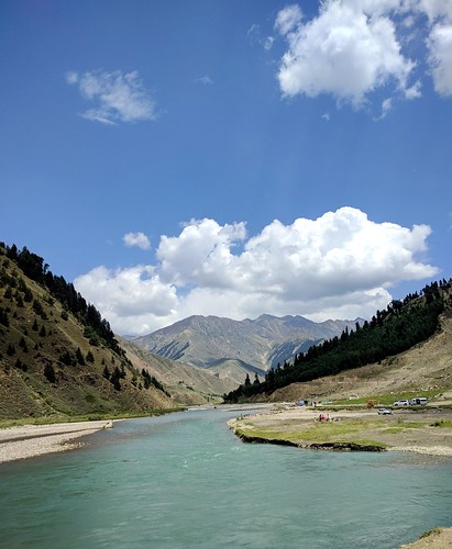 north pakistan naran valley