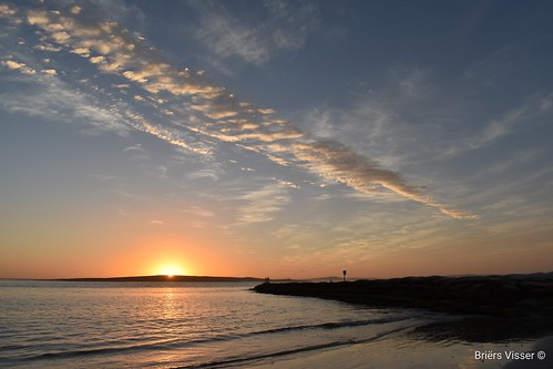 sunscape sunset waterscape clouds beach beachvibes langebaan lagoon seascape