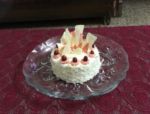 Mini Cake by Monika Dixit