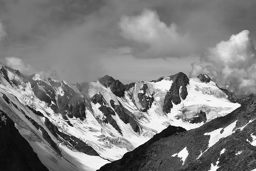 trentino monte vioz italia alps mountains monochrome bw snow ice glacier peio pejo europe clouds canon powershot g7xmarkii
