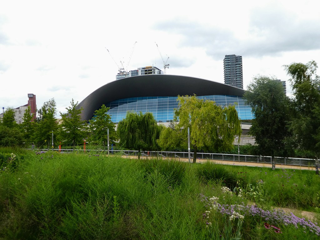 London Aquatics Centre, Queen Elizabeth Park