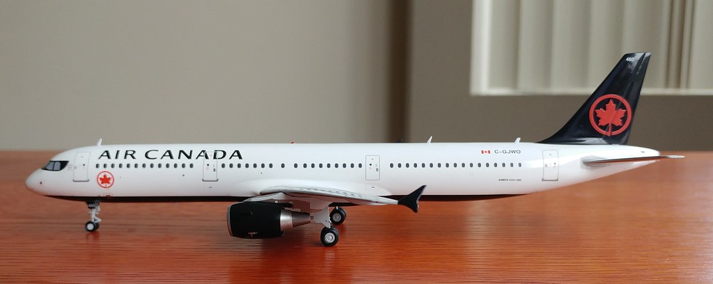 1:200 Diecast Airliner Models GeminiJets Air Canada A321-200 New Livery C-GJWO 