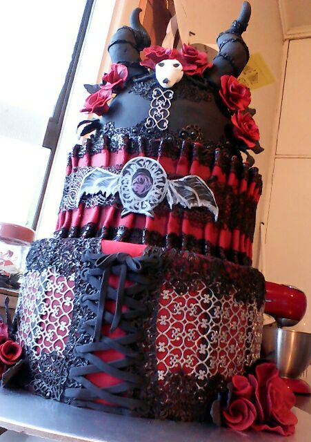Cake by Cara Jane
