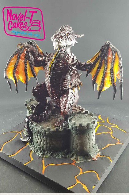 Deathwing Cake by Novel-T Cakes