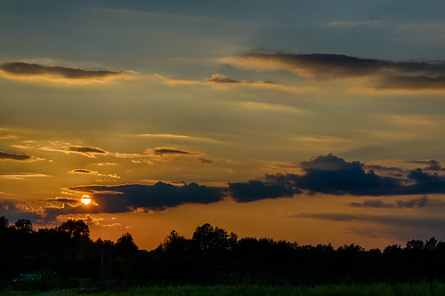 middlebury indiana unitedstates hdr nikon nikond5300 clouds evening farm field geotagged rural sky summer sunset tree trees