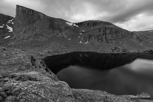 cloudpeakwilderness bighornmountains wyoming july summer losttwinlakes glacial cirque cliffs wall granite cloudy stormy overcast clouds nikond750 water tokina1628mmf28 scenic view blackandwhite monochrome