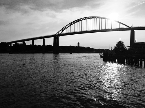 chesapeakecitybridge chesapeakecity delawarecanal blackwhite sunset delaware bridge