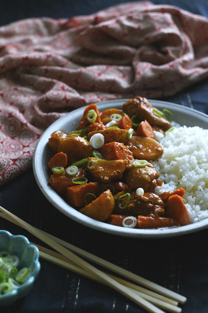 spicy korean chicken stew - dak-bokkeum-tang
