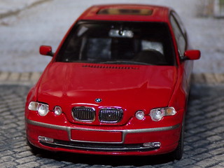 BMW 325i Compact - 2001 - Minichamps
