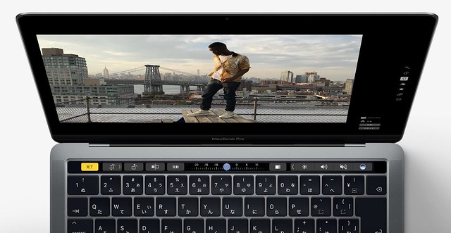 MacBook_Pro_-_Apple（日本）