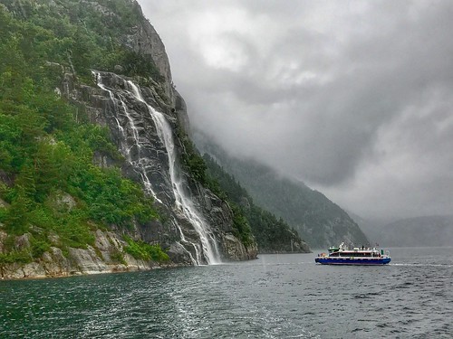 fjord stavanger hangingwaterfalls waterfalls waterfall iphone2017 rogaland norway