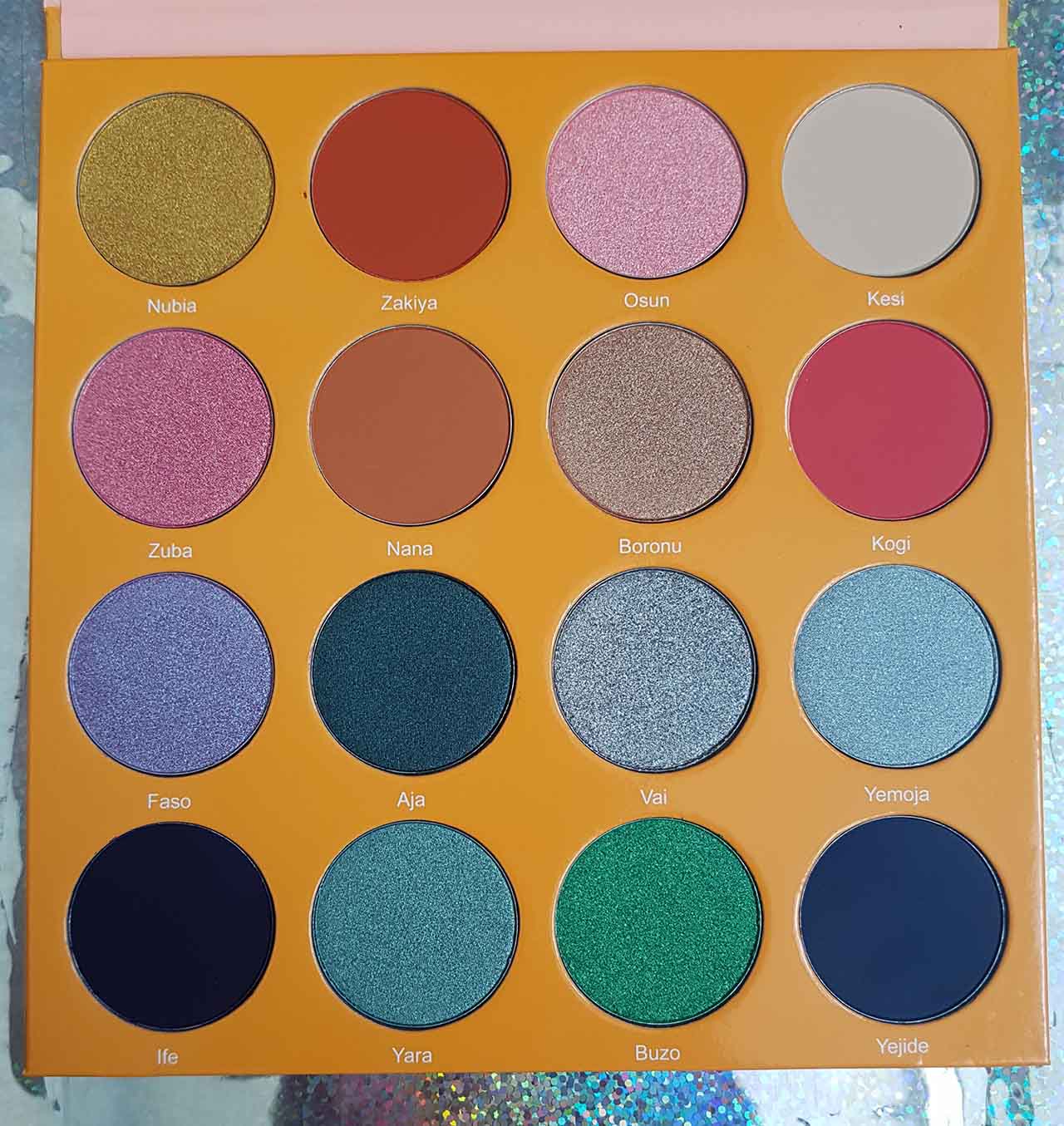 Juvia’s Place Magic Palette: The Magic Palette was inspired by the moon and sun goddesses and has been designed to allow your makeup to transition from day to night. It contains 16 different coloured eyeshadows.