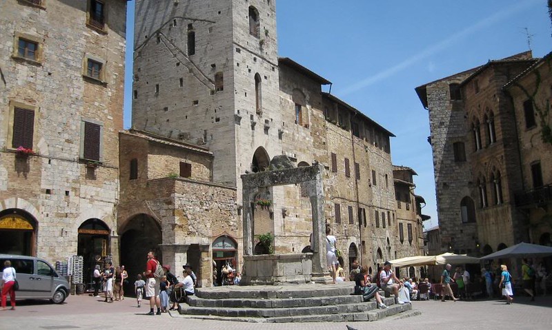 Medieval village San Gimignano