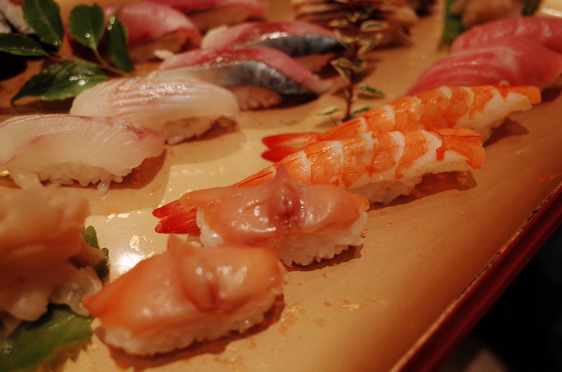 名古屋トキワ寿司はなれ上にぎり赤貝、海老、とろ