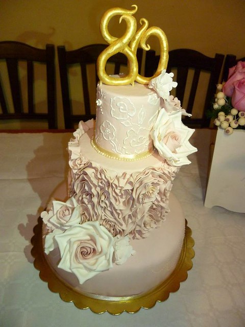 Cake by Lella sweet cakes