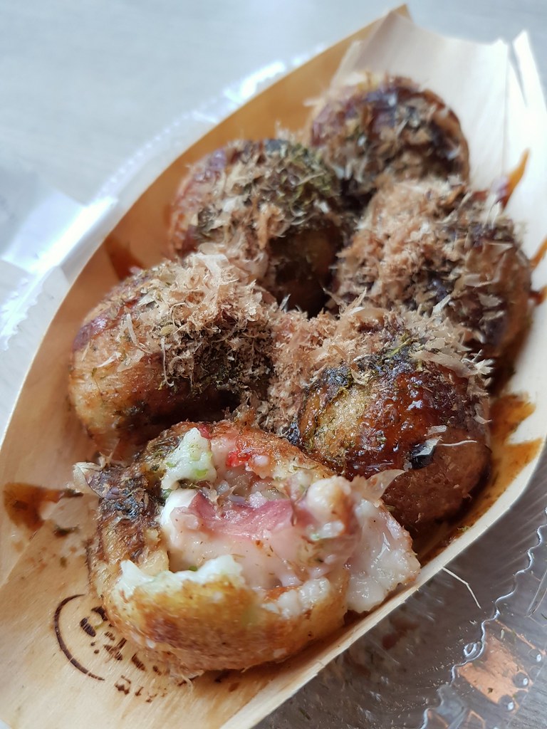章鱼烧 Original Takoyaki (6pc) $12.90 @ 築地銀 Gindaco at Food Junction KL Avenue K Jalan Ampang