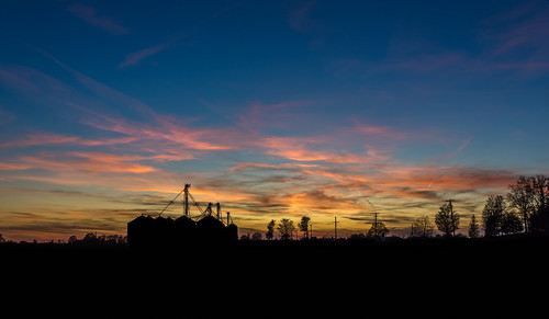 brantford snobelenfarm sunset img2621 canon6d silo silhouette