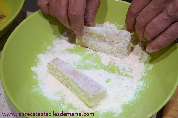 fingers-de-pescado-y-patatas-españolas (2)