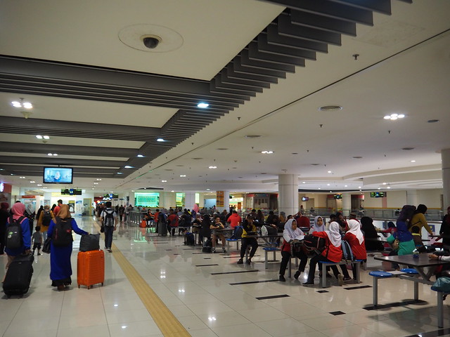 PA144902 TBSバンダータシックスラタン バスターミナル マラッカへの行き方 Terminal Bersepadu Selatan at Bandar Tasik Selatan malacca ひめごと ヒメゴト