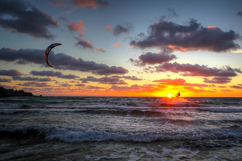 sun sea sunlight malta kitesurfing goldenbay għajn tuffieħa wind sport ghaintuffieha