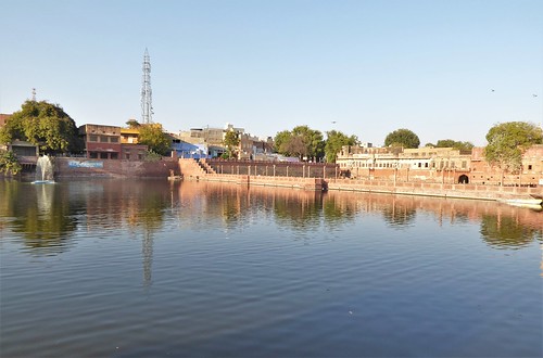 i-jodhpur-ville-lac sagar (3)