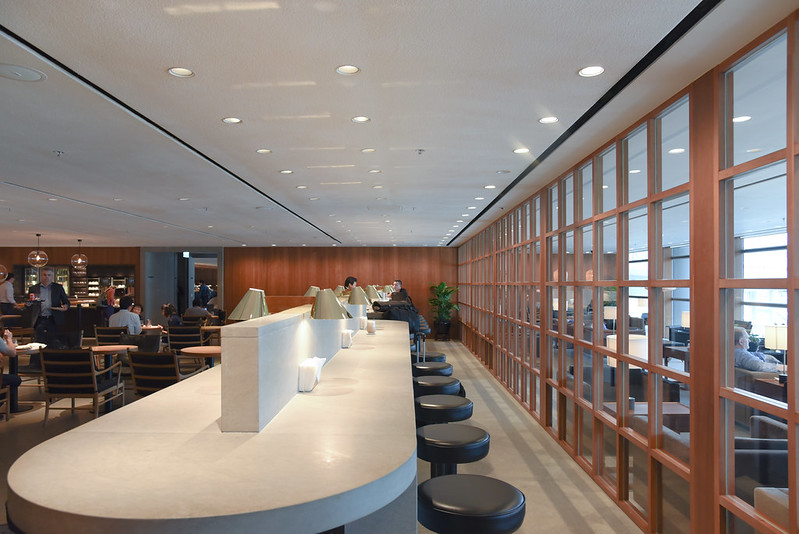 food hall - the pier business class lounge