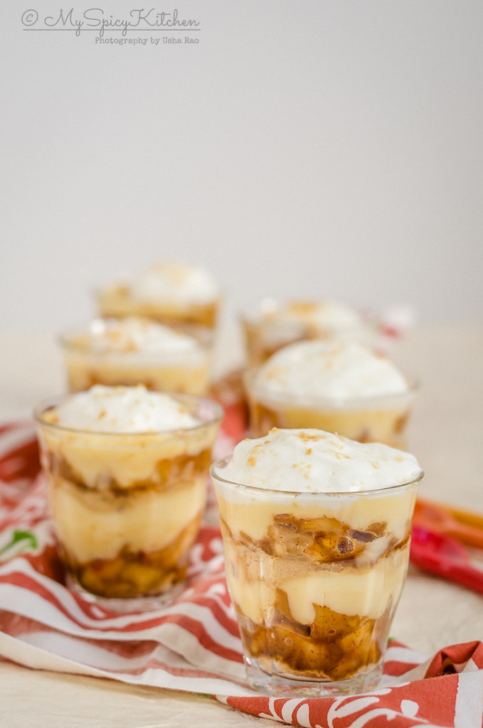 Glasses of apple trifle 