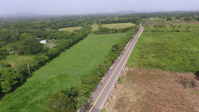 Nueva carretera de Bayaguana reactivará economía en la zona