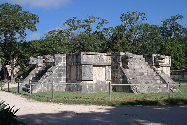 De playas, cenotes y ruinas mayas de rebote - Blogs de Mexico - CHICHEN ITZA, CENOTE IK KIL, EK BALAM Y VALLADOLID (3)