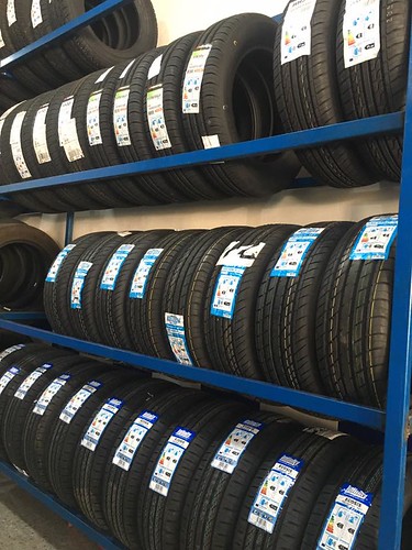 Neumáticos Luiyi, una década al servicio del vehículo