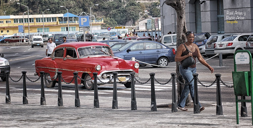 (714/17) Coches en  La Habana XIV